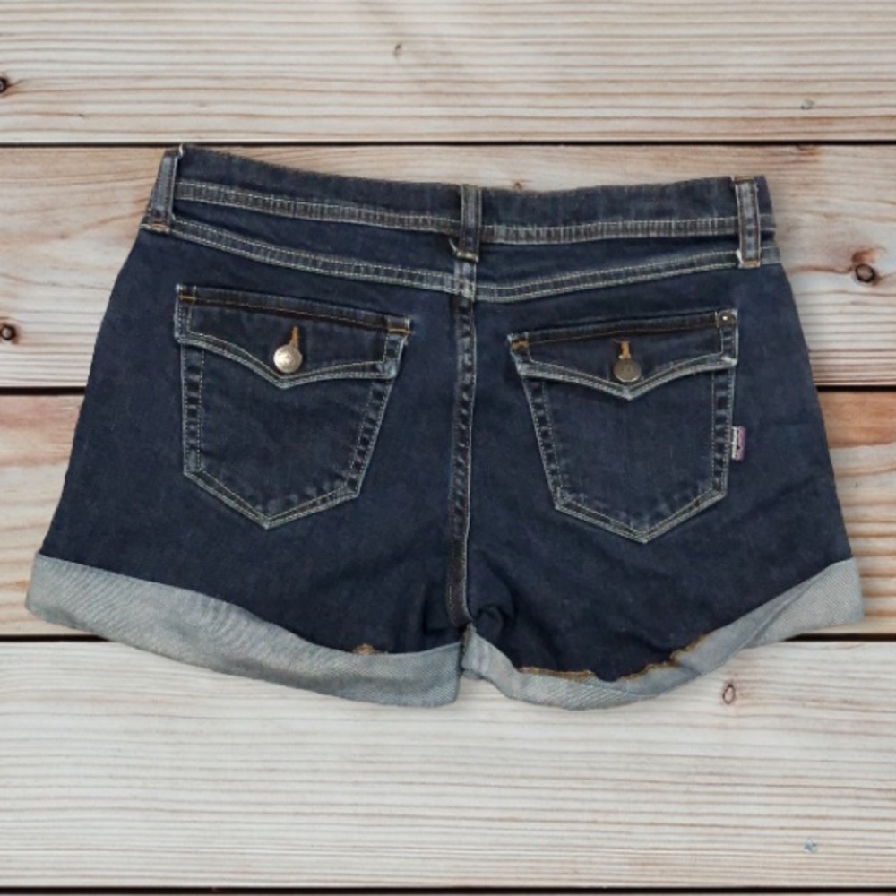 PATAGONIA | Women’s Denim Shortie - Picture 4 of 8